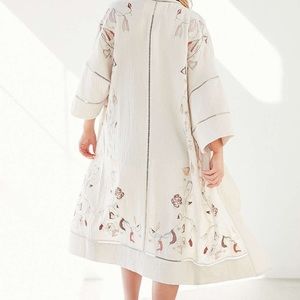 UO Kimchi Blue | Callie Embroidered Kimono